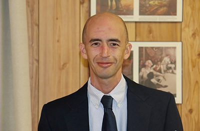 Dr.Jason (Chris) Brown